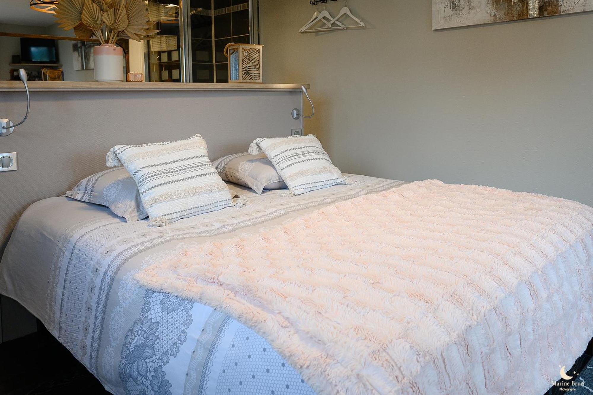 Les Pins Perdus Bed and Breakfast Saint-Ciers-d'Abzac Buitenkant foto
